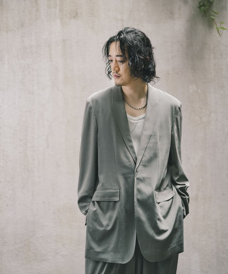 JAPANESE MODE TRIACETATE