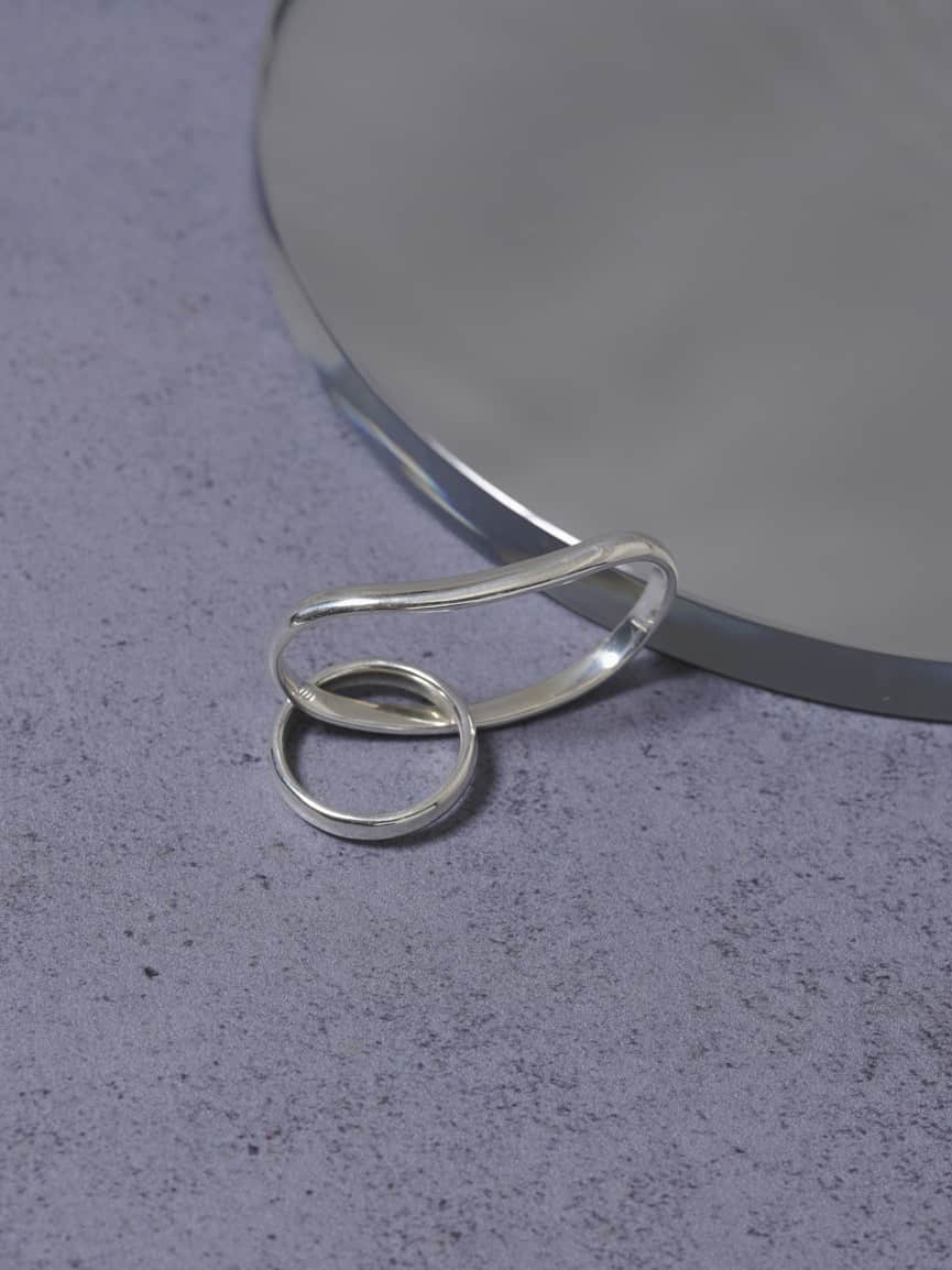 OX JEWELRy Double Finger Ring | MB -there is a