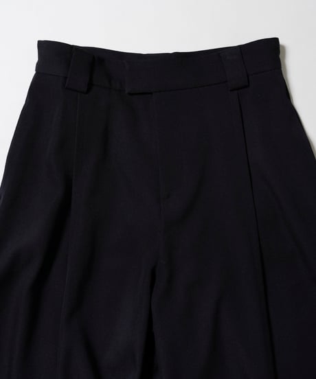 MBハイエンド尾州ウール フロントシーム”ハカマ”スラックス
