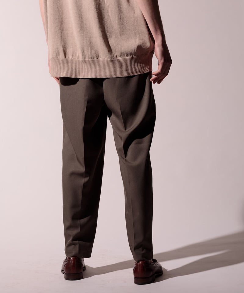 10/19アーカイブ発売】MBスタンダードテーパードスラックス | MB