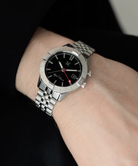 MB ULTIMATE FABRIC ハイブリッドメカニカルウォッチ GMT