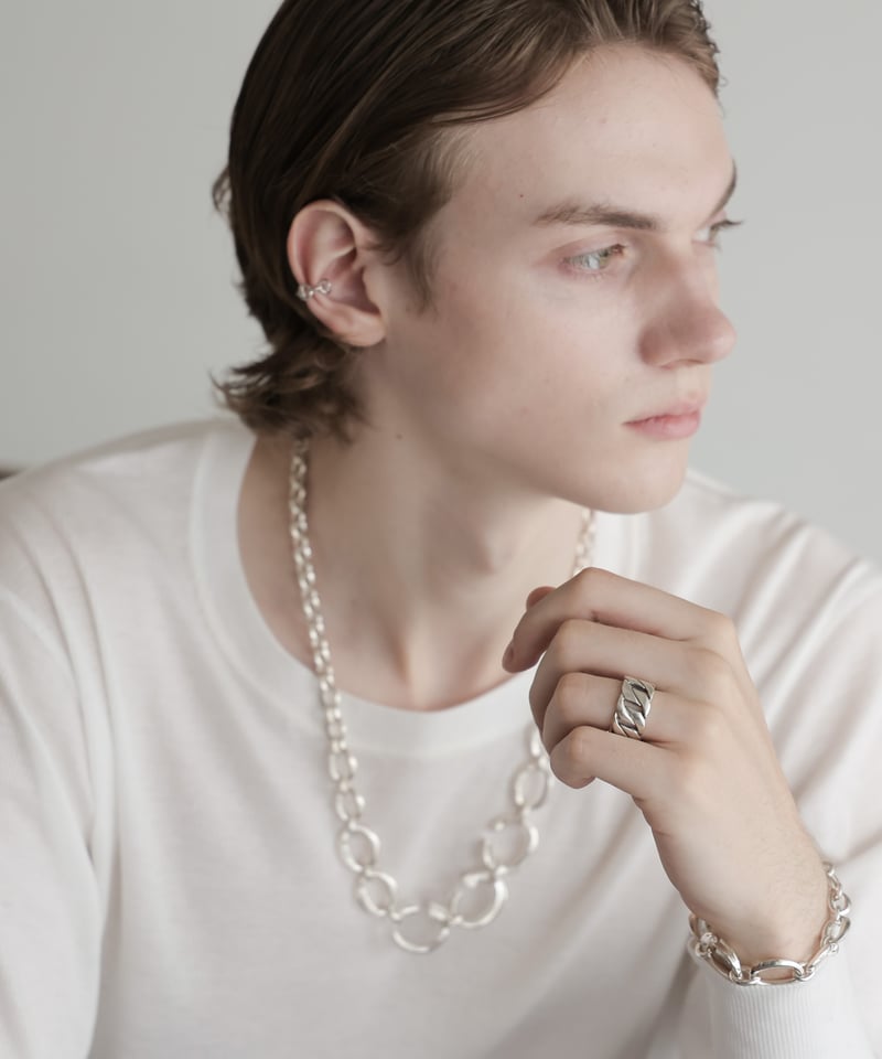 OX JEWELRy VINTAGE Chain Ring | MB -there is a