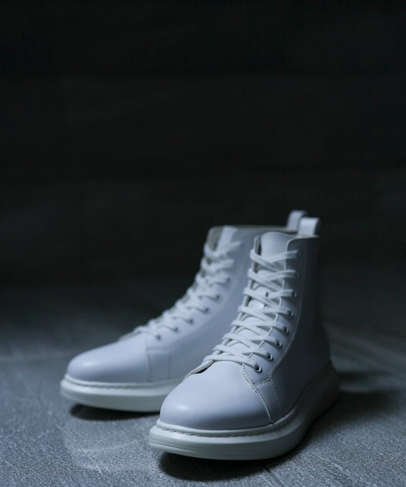 定価¥143,000- A.F ARTEFACT カウレザーハイカットスニーカー A.F ARTEFACT - ハイカットスニーカー / High Cut Sneakers / ag