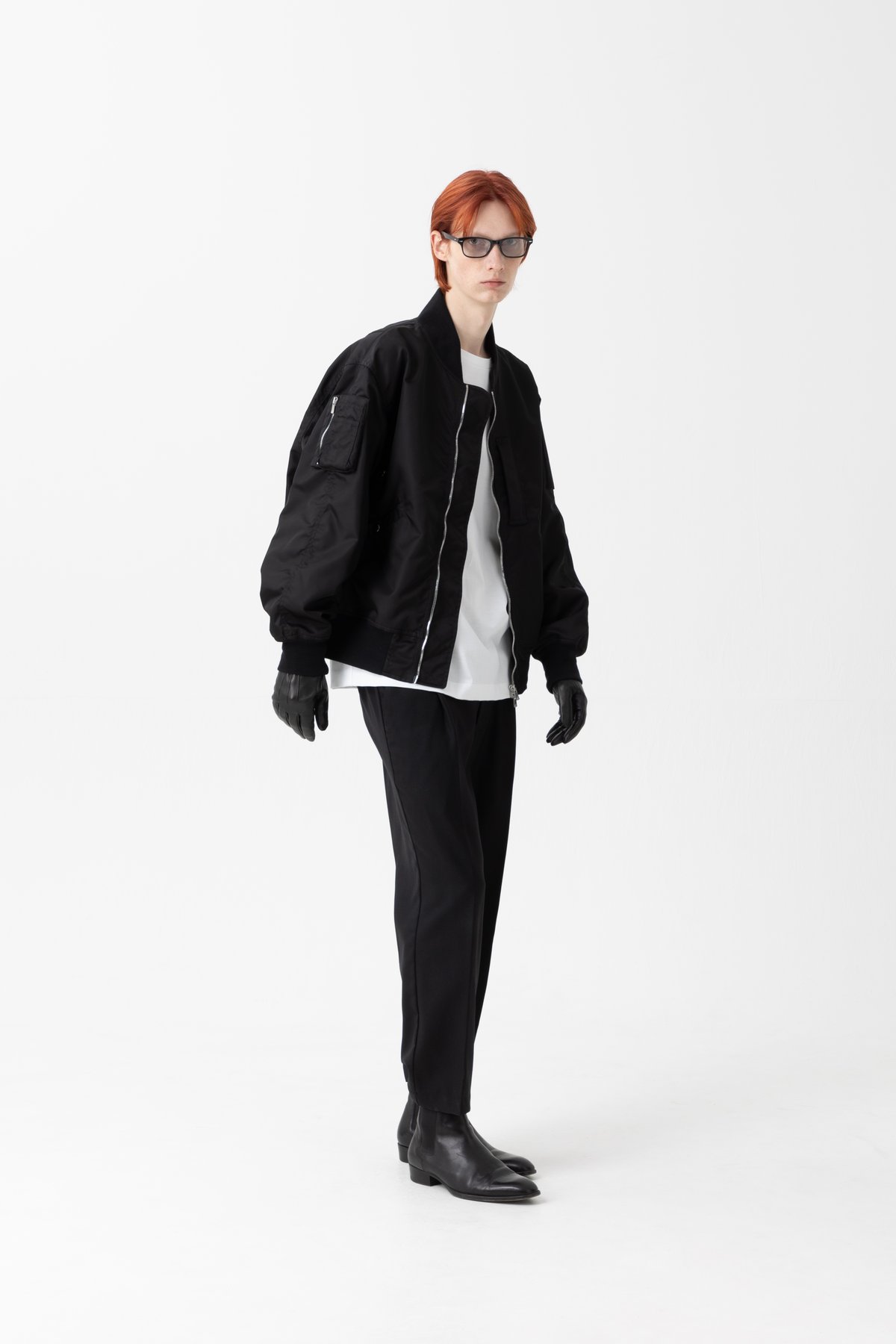 MB ULTIMATE FABRIC パーマネントレザーグローブ/シルクライナー 一生物』と言える極上の出来。英国レザーグローブの世界的