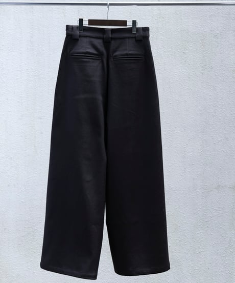 MBハイエンド尾州ウール フロントシーム”ハカマ”スラックス
