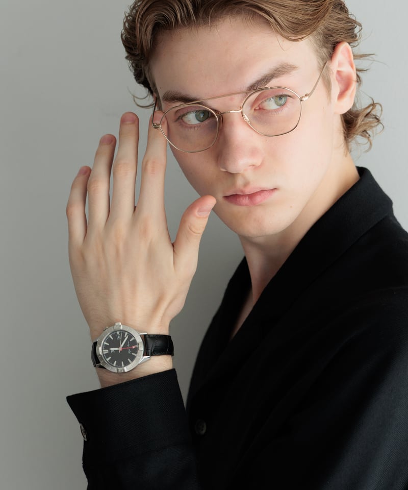 MB ULTIMATE FABRIC ハイブリッドメカニカルウォッチ GMT | MB -th