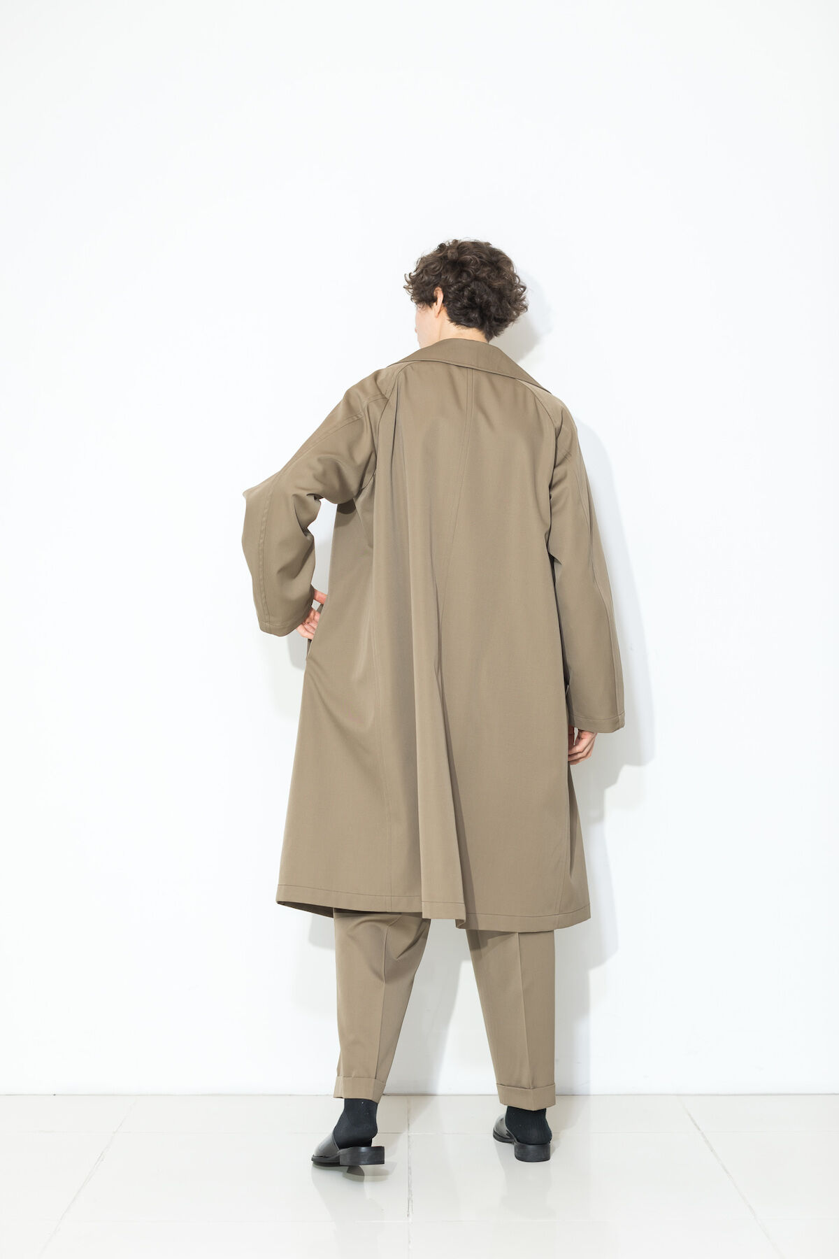 10/19アーカイブ発売】MBハイエンド尾州ウールタイロッケン