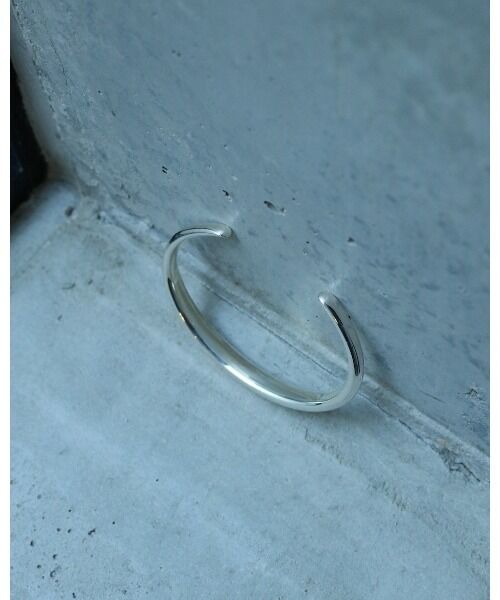 OX JEWELRY Silver Curve Bangle | MB -there is a OX JEWELRY Silver Curve Bangle | MB -there is a