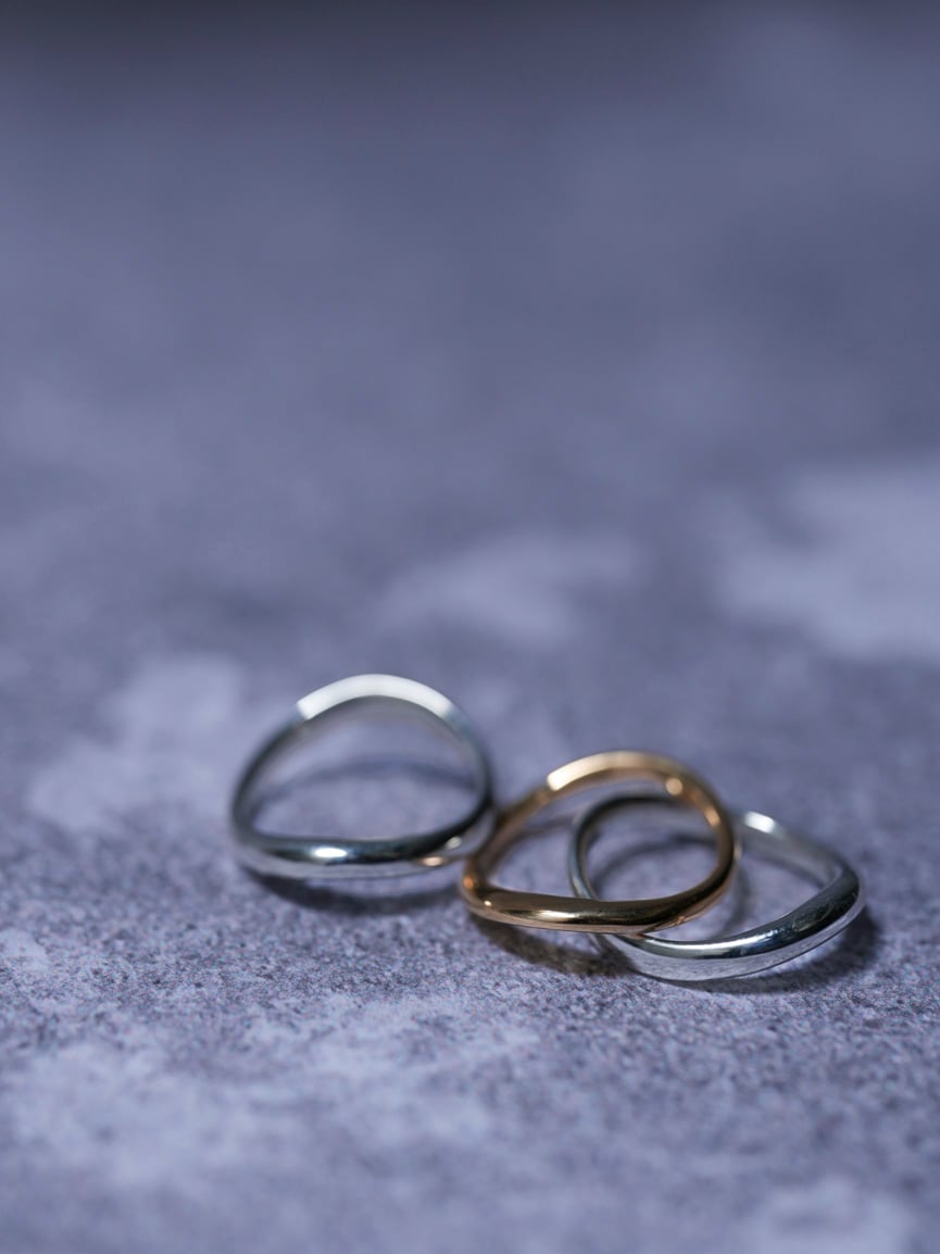 OX JEWELRY SILVER and GOLD TRIPLE CURVE PINKY R