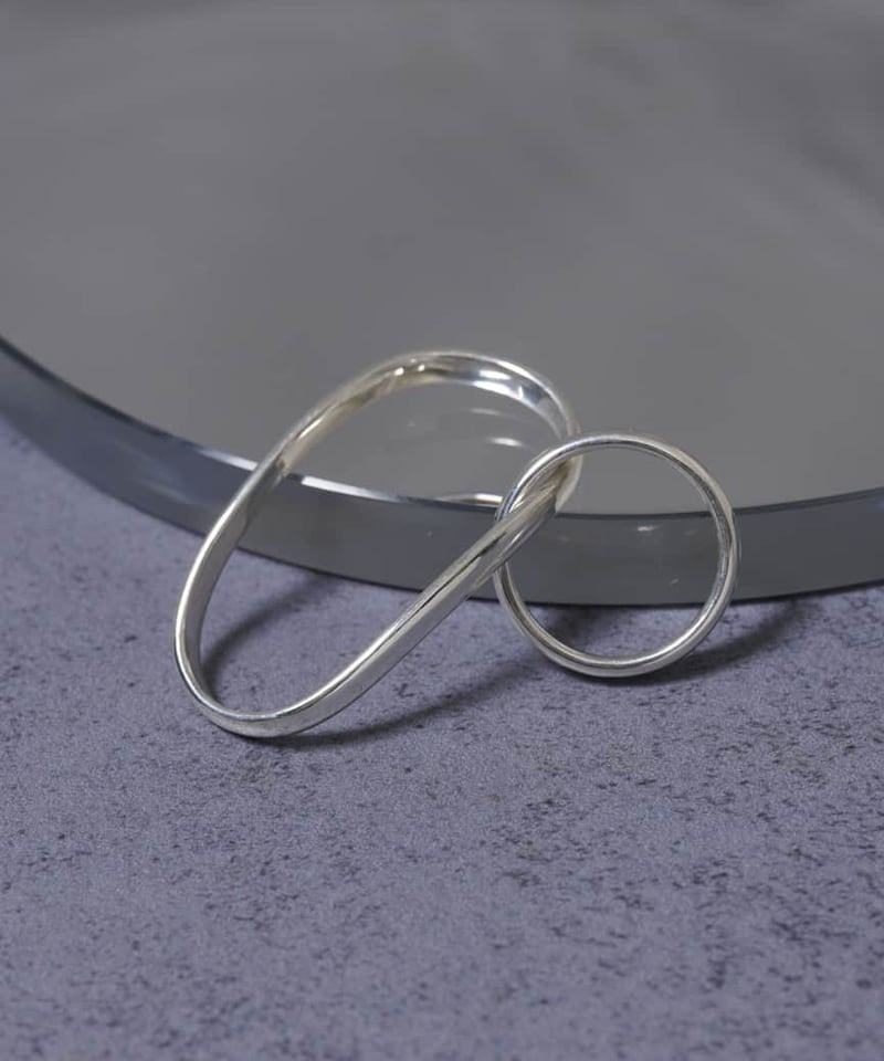 OX JEWELRy Double Finger Ring | MB -there is a