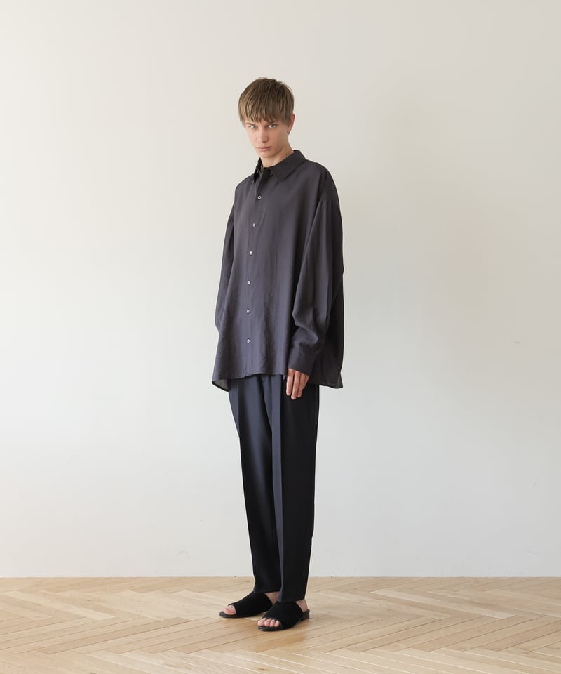 ルフィル　シルキーブロードロングシャツ　グレー ルフィル シルキーブロードロングシャツ グレー LE PHIL（ル