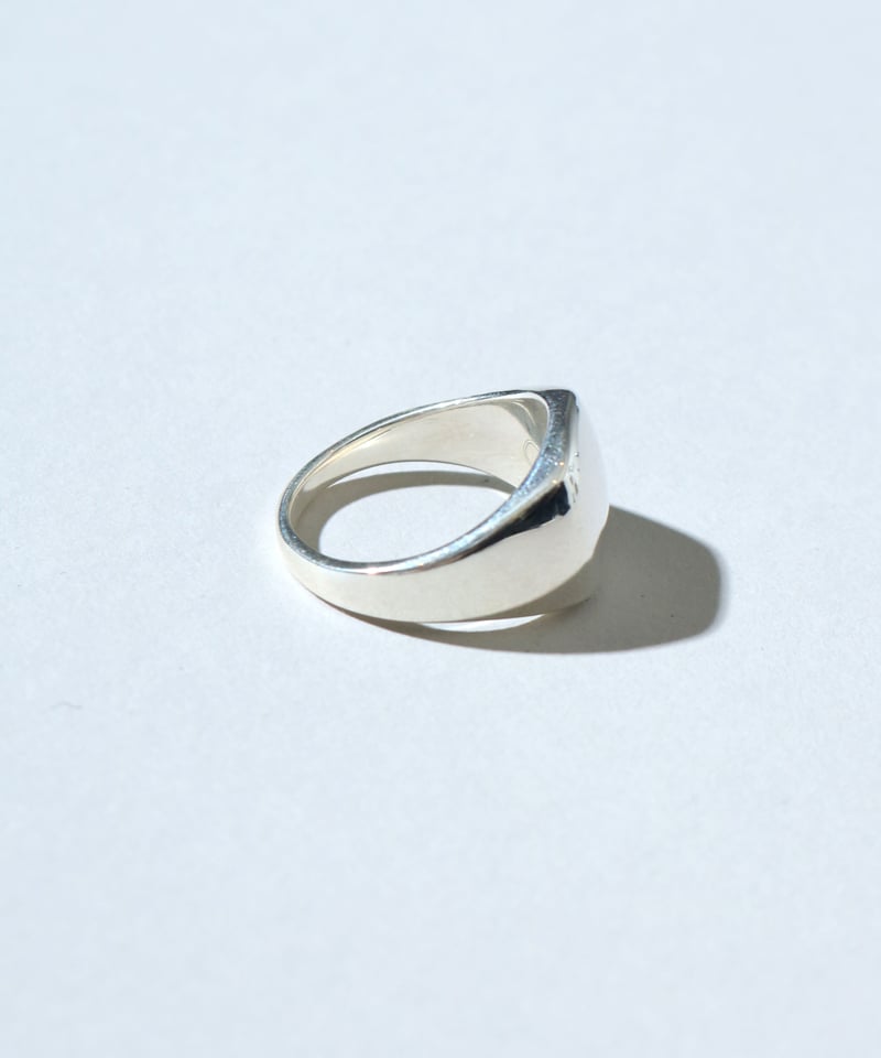 OX JEWELRY Silver Curve Signet Ring | MB -there...