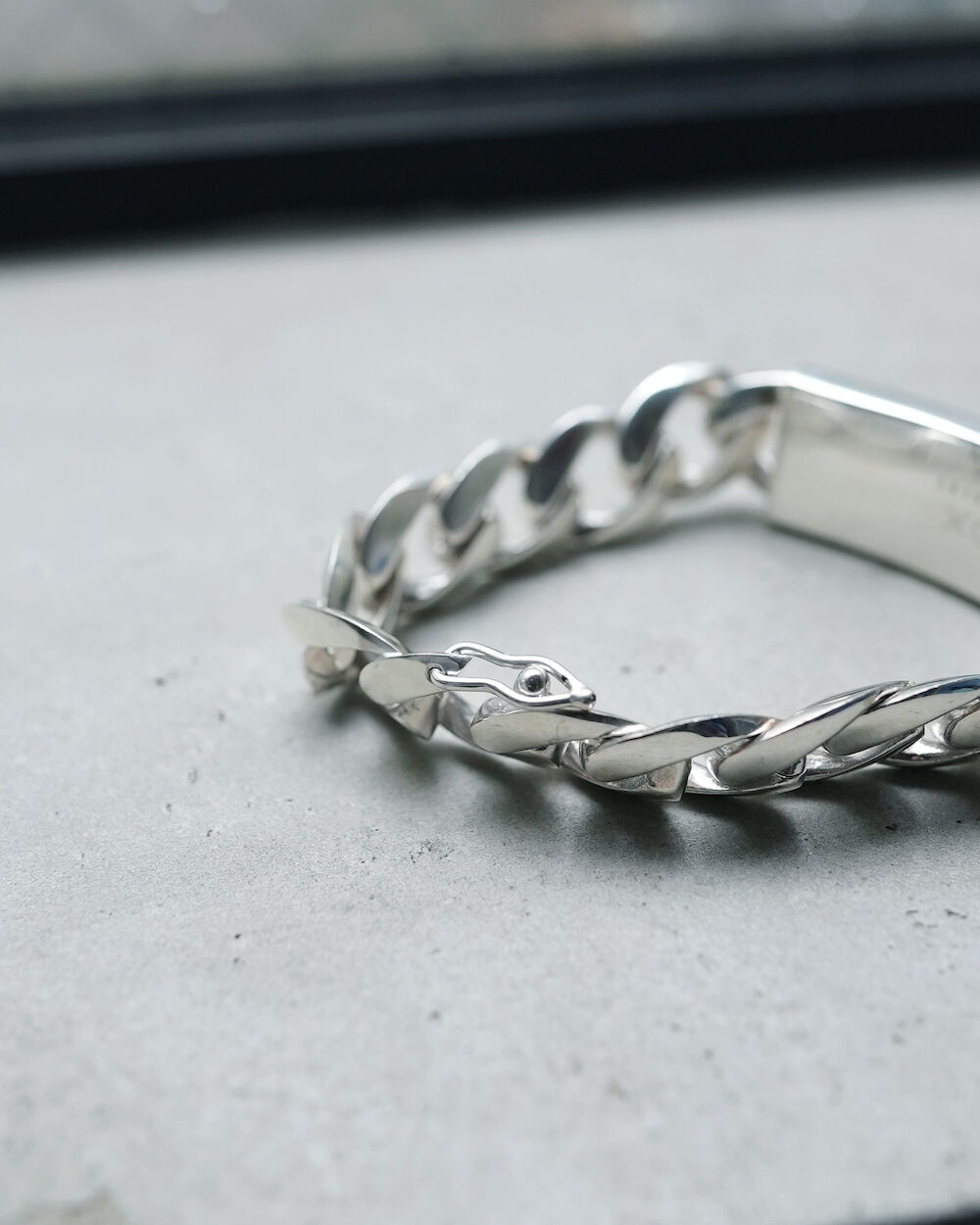 OX JEWELRY High-End Bracelet | MB -there is a r