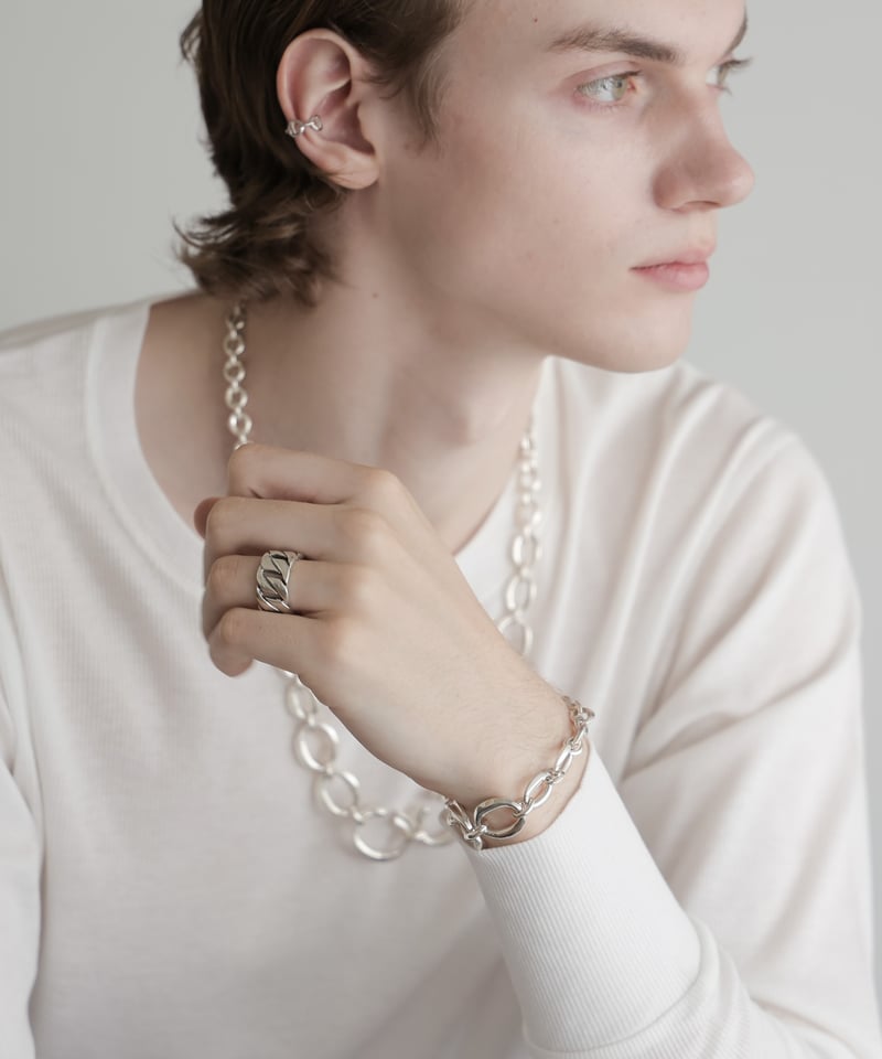 OX JEWELRy VINTAGE Chain Ring | MB -there is a