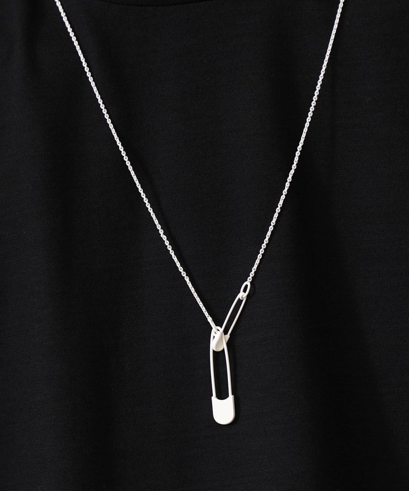 アクセサリー MB OX JEWELRy Silver Safety Pin Charm OX JEWELRy Silver Safety Pin Charm | MB -there