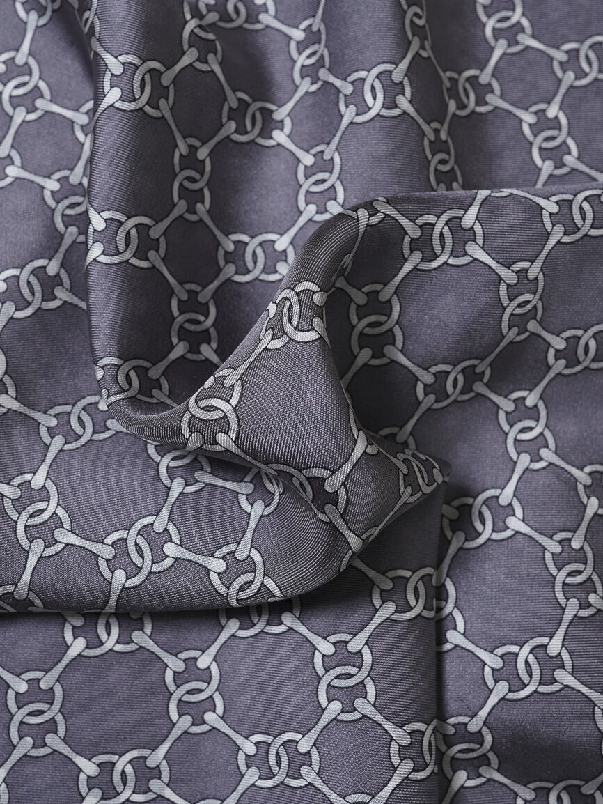 OX JEWELRY High-End Silk Scarf | MB -there is a OX JEWELRY High-End Silk Scarf | MB -there is a