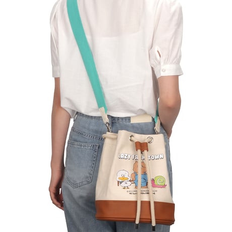 Lazy Farm Bucket Bag