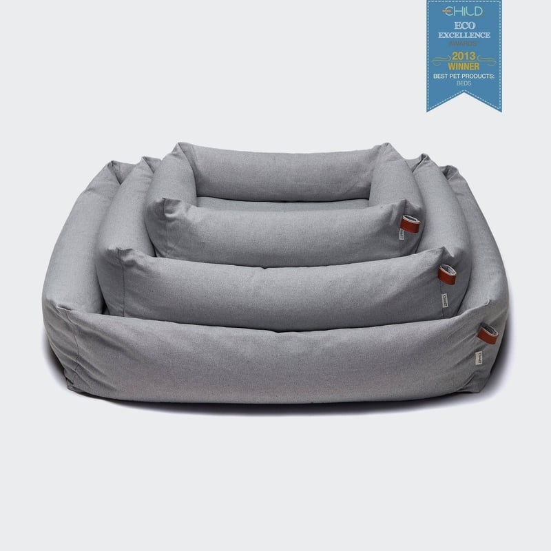 Chuck it dog bed cheap