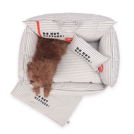 【Sサイズ即納】　DO NOT Disturb Cushion