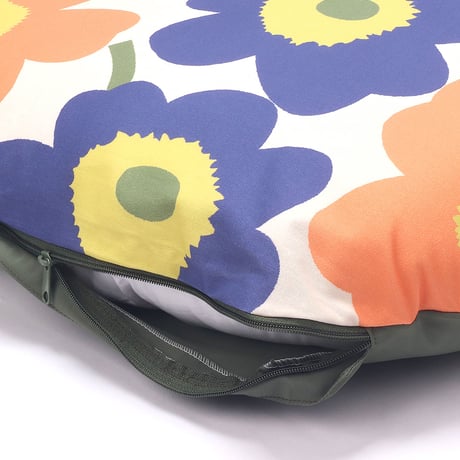 Big Flower Round Cushion_Cream