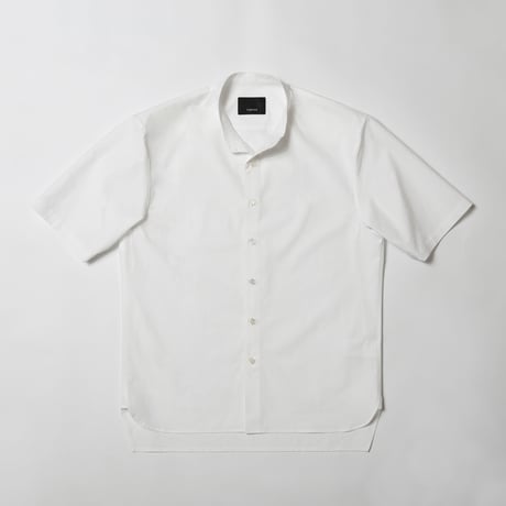 FINX COTTON NO COLLAR SHORTS SLEEVE  BACK SIDE DOTS