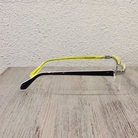Less than human レスザンヒューマン Straw dog 1010Y
