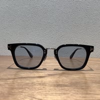TOM FORD トム・フォード　TF1394-D 05A