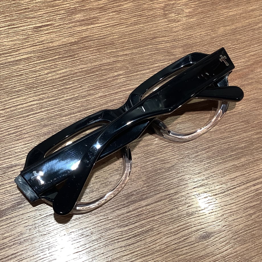 6882f6726d097b128eb2a09b