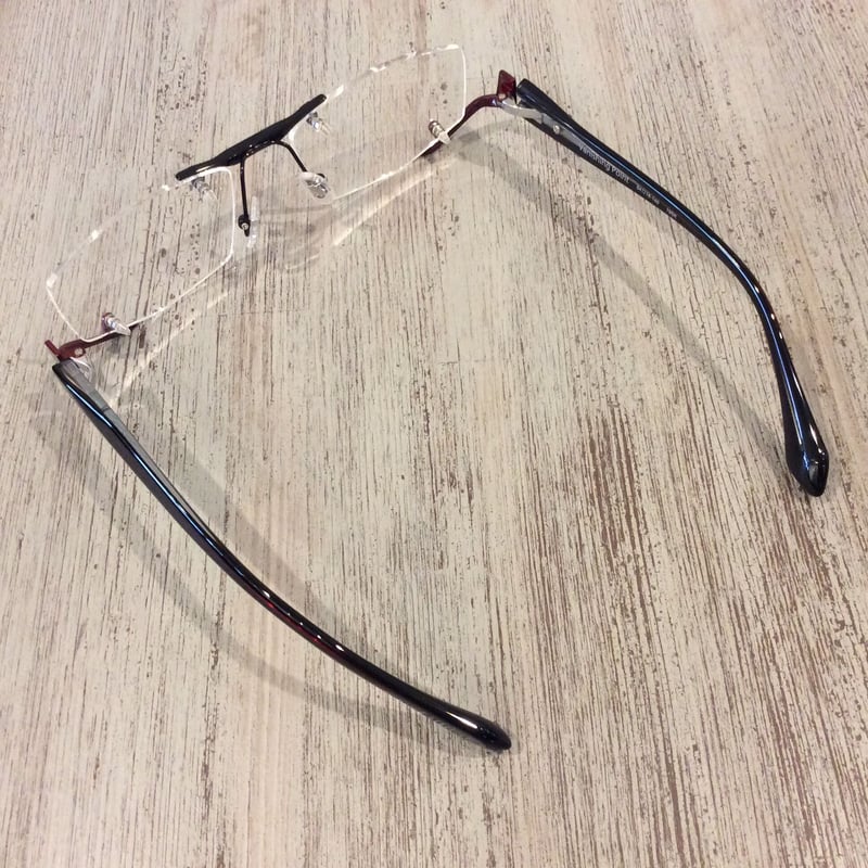 Less than human レスザンヒューマン Vanishing Point 195R 