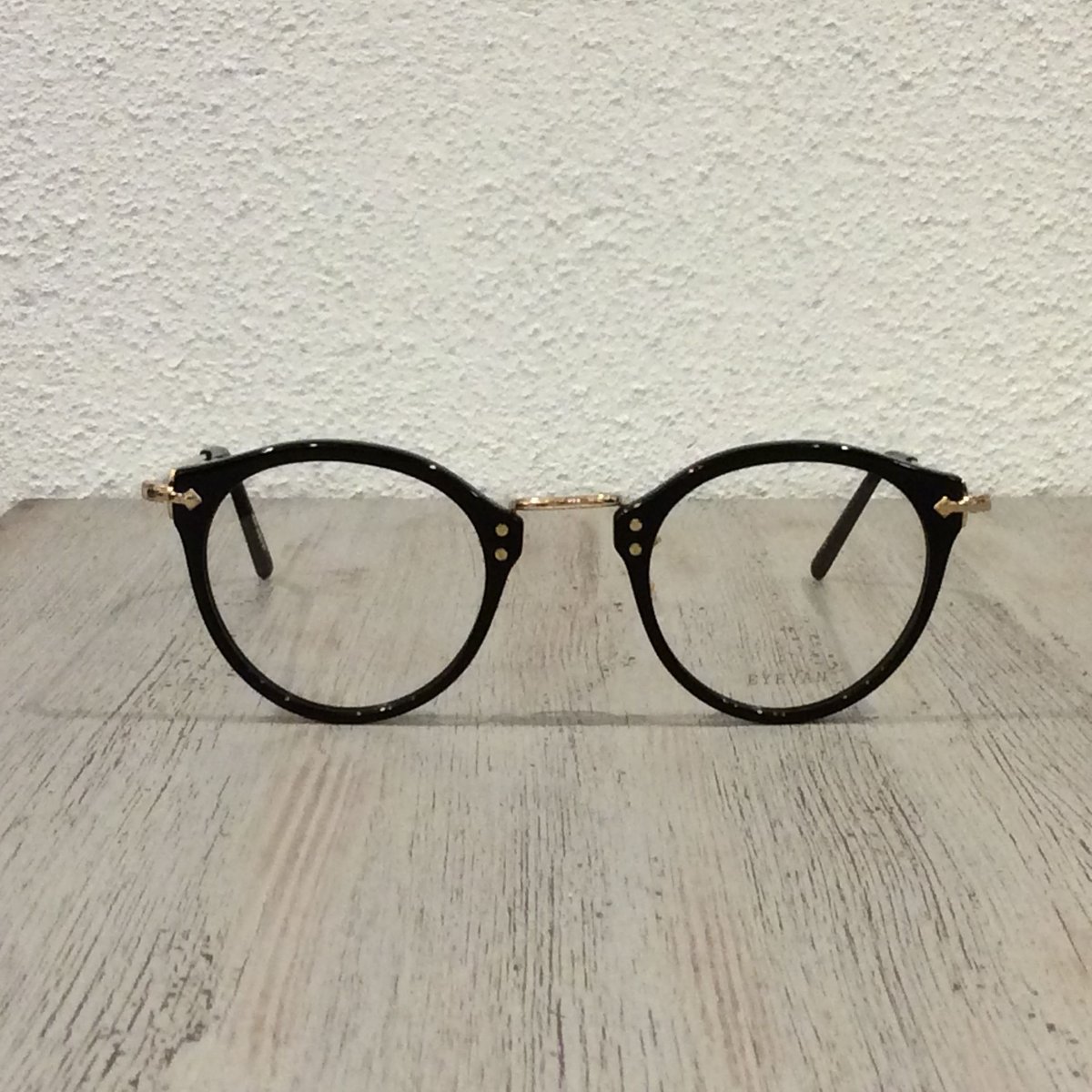 極美品】定価46200円 アイヴァン EYEVAN Caravan BK/S（STORE | EYEVAN 