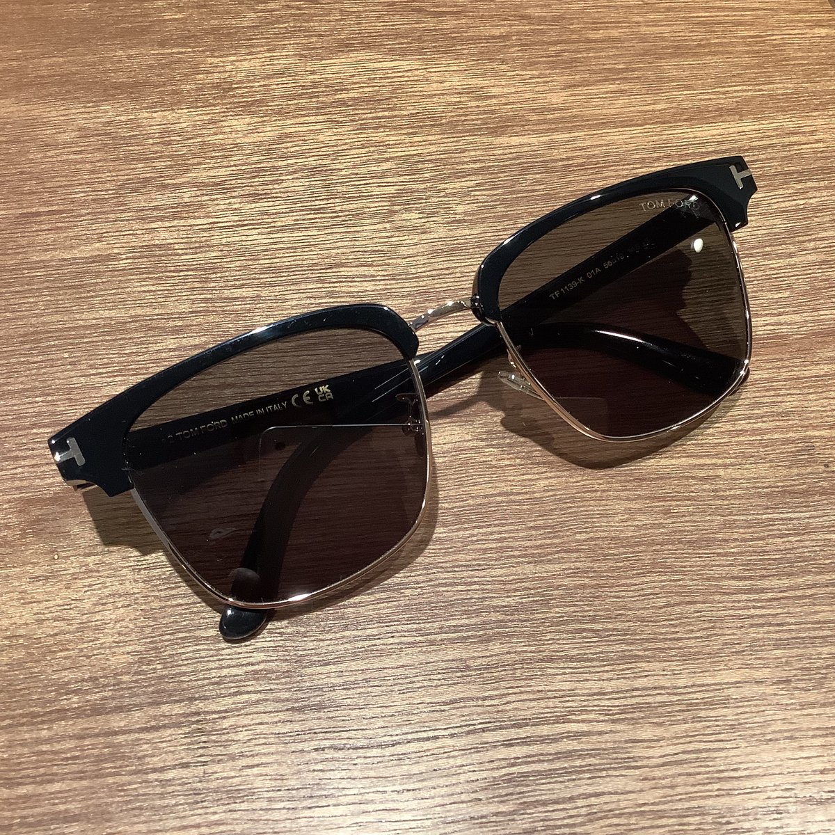 TOM FORD トム・フォード TF1139-K 01A | kolme kyoto TOM FORD トム・フォード TF1139-K 01A | kolme kyoto