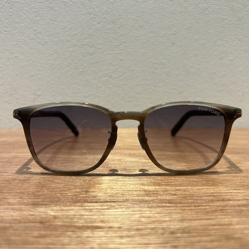 TOM FORD トム・フォード TF1048-D 20B | kolme kyoto TOM FORD トム・フォード TF1048-D 20B | kolme kyoto