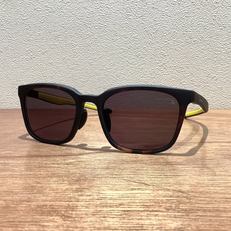 EYEVOL アイヴォル　HEATH III(56) MDM-LY-PL