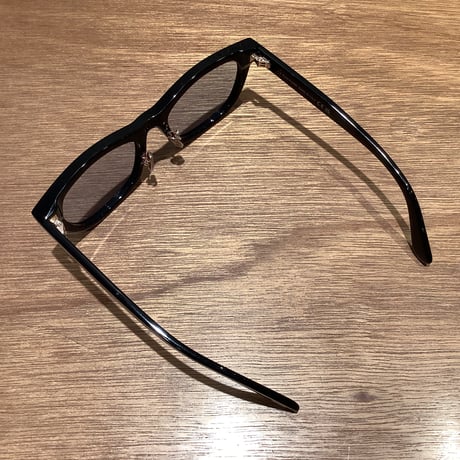 TOM FORD トム・フォード　TF1393-D 01A