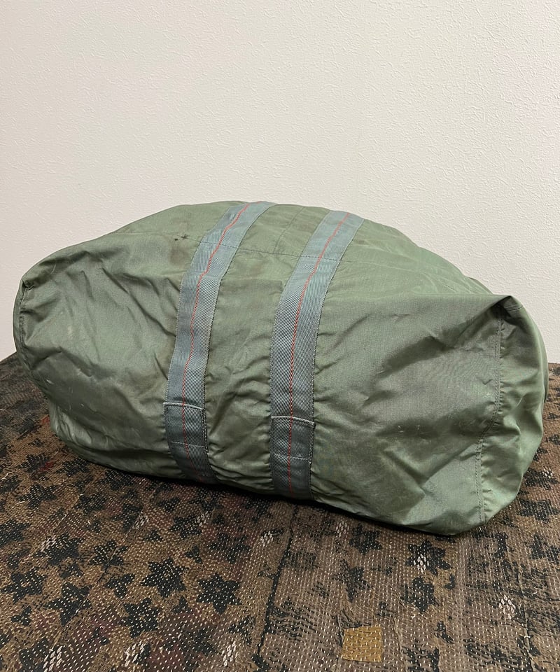 Around the 1950s, “U.S.NAVY” Parachute Travelin