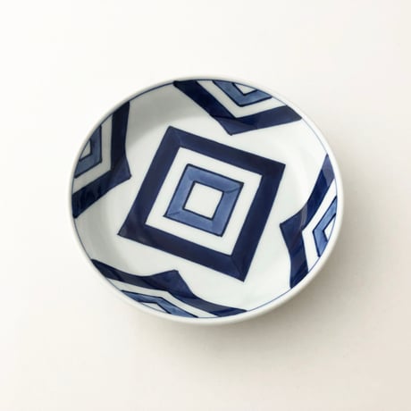 有田焼 青花 江戸紋 渕上り5寸皿〈新品〉