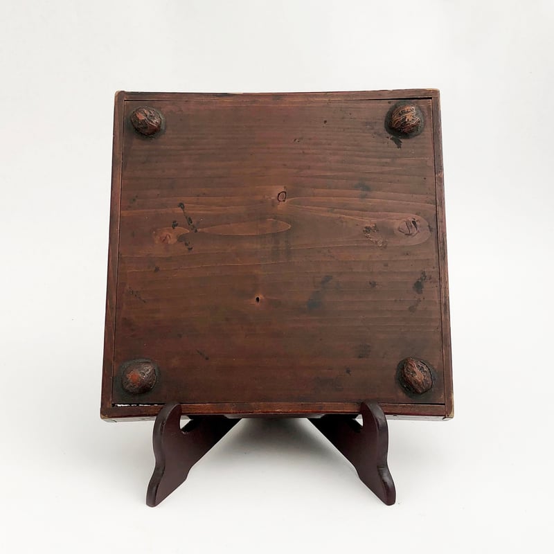 伊勢春慶 胡桃脚膳 岡村長四郎 〈古物〉 | 器屋 HAKOBE