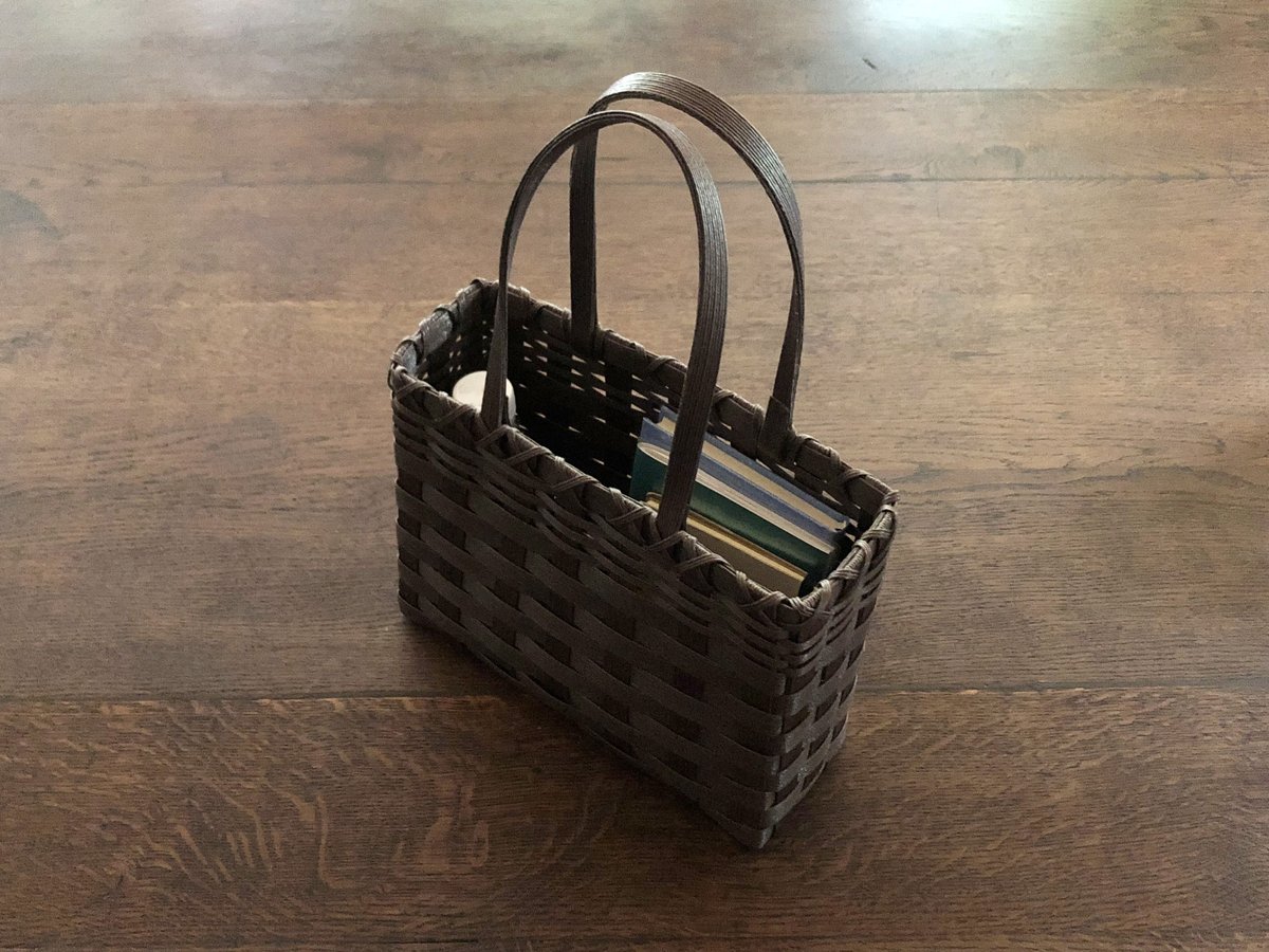 追いかけ編みのかごバッグ こげ茶〈新品〉 | 器屋 HAKOBE