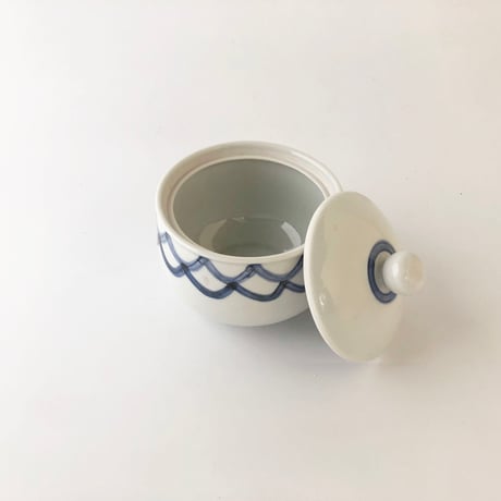 砥部焼 梅山窯 キャンディボウル型蓋物 海〈新品〉