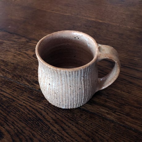 伊賀焼 長谷園 灰釉千筋 茶 マグカップ〈新品〉