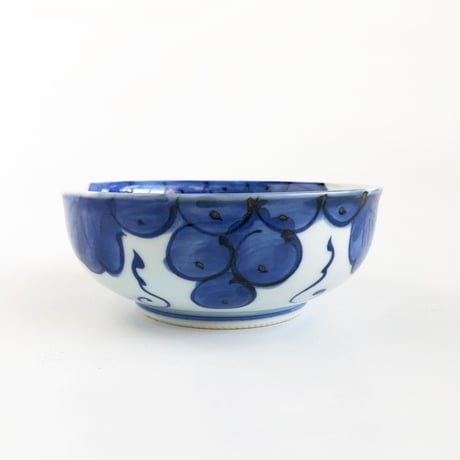 有田焼 其泉 染付 手描きぶどう文 多用鉢〈新品〉