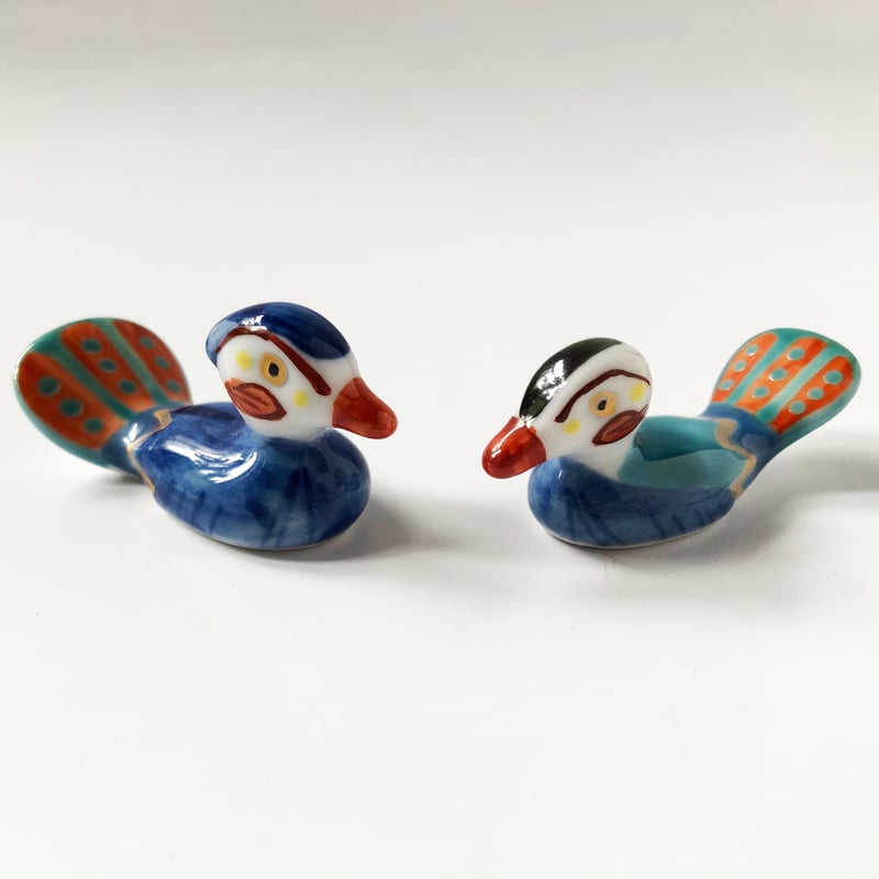 有田焼 其泉 おしどり ペア箸置き〈新品〉 | 器屋 HAKOBE