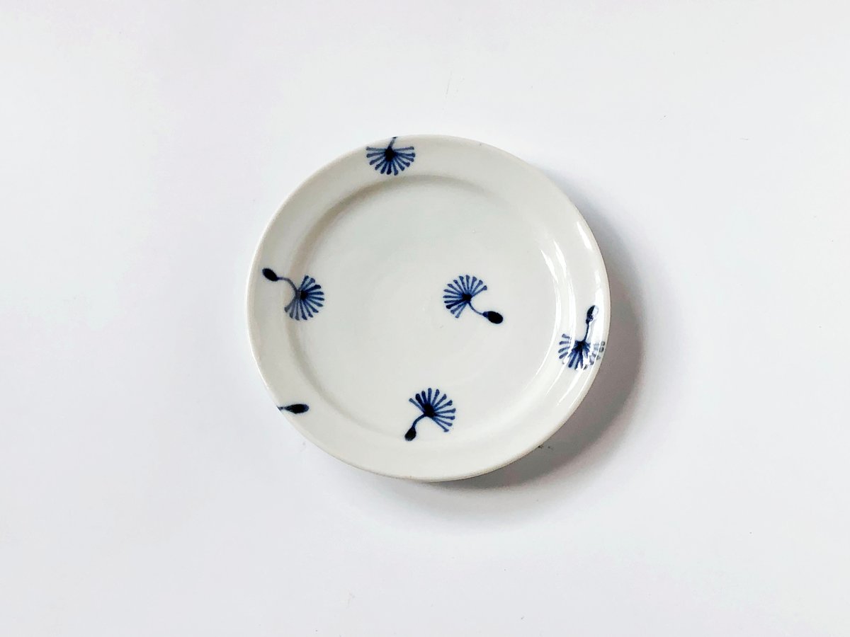 九谷焼 九谷青窯 綿毛散し 3.5寸皿〈新品〉 | 器屋 HAKOBE