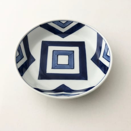 有田焼 青花 江戸紋 渕上り5寸皿〈新品〉