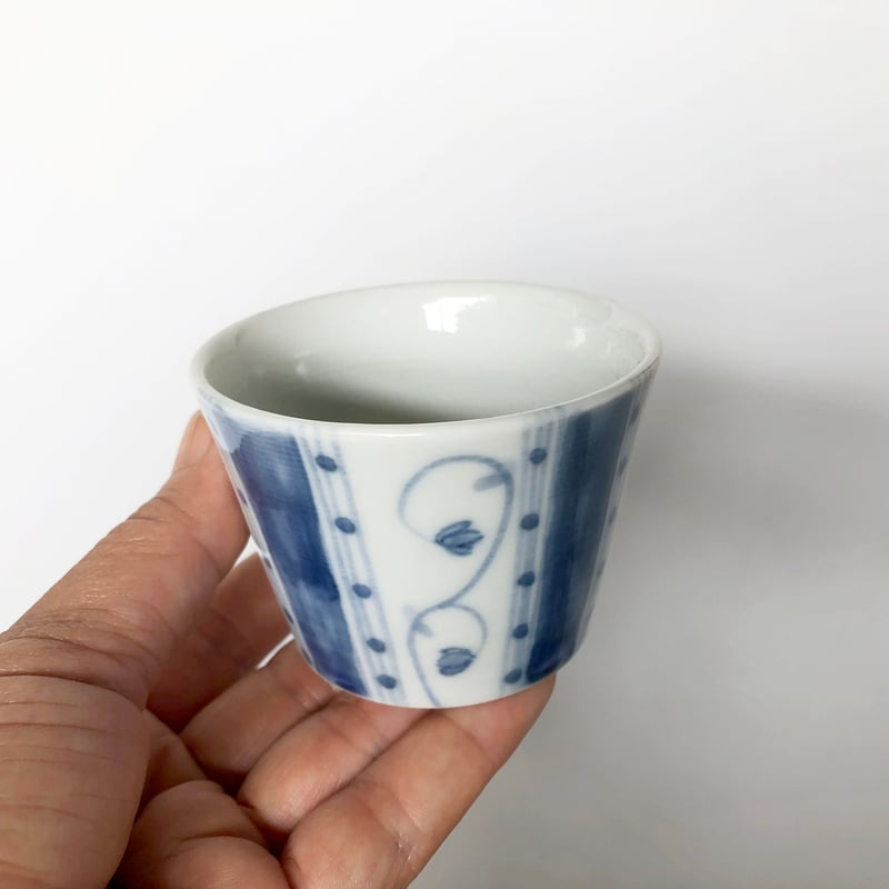 九谷焼 九谷青窯 蕎麦猪口 割取小花〈新品〉 | 器屋 HAKOBE