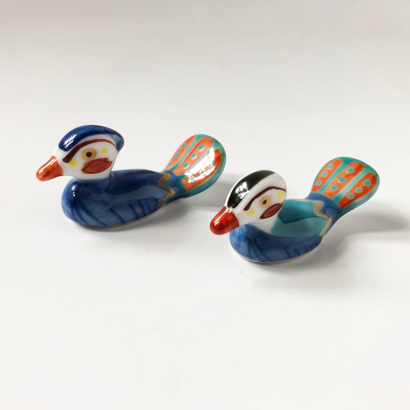 有田焼 其泉 おしどり ペア箸置き〈新品〉 | 器屋 HAKOBE