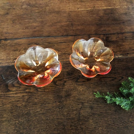 花型ガラス デザート皿 2セット〈古物〉