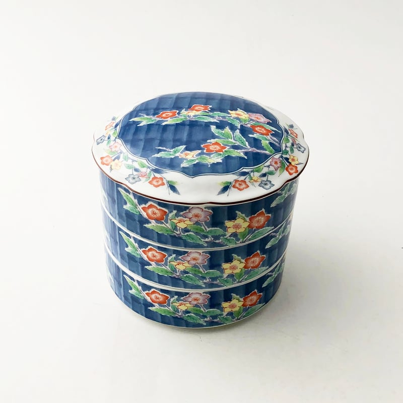 有田焼 峰山窯 三段重〈古物〉 | 器屋 HAKOBE