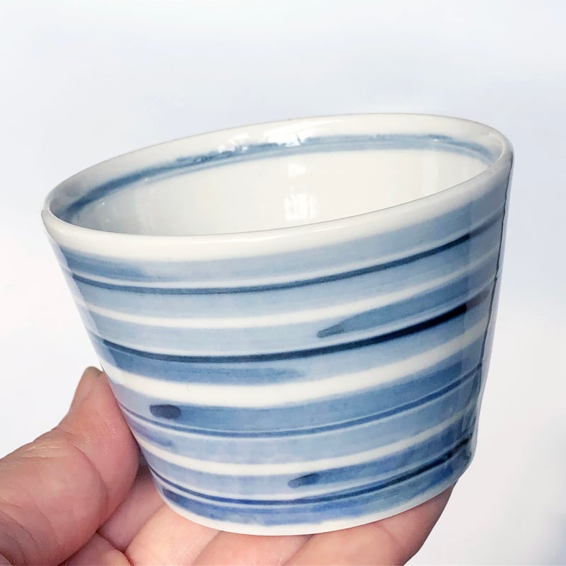 九谷焼 九谷青窯 蕎麦猪口 千筋コマ〈新品〉 | 器屋 HAKOBE
