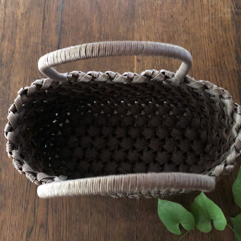 花結び編みのかごバッグ（6本幅）こげ茶〈新品〉 | 器屋 HAKOBE